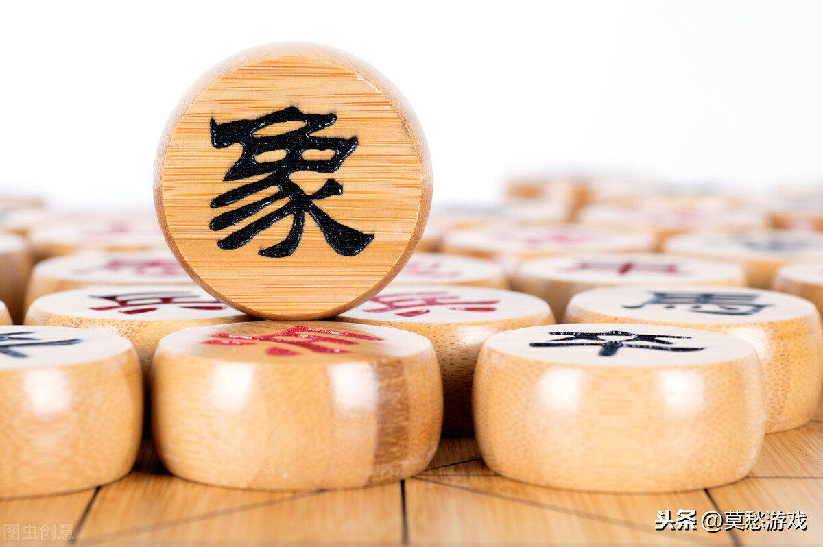 国际象棋：古老策略游戏风靡全球