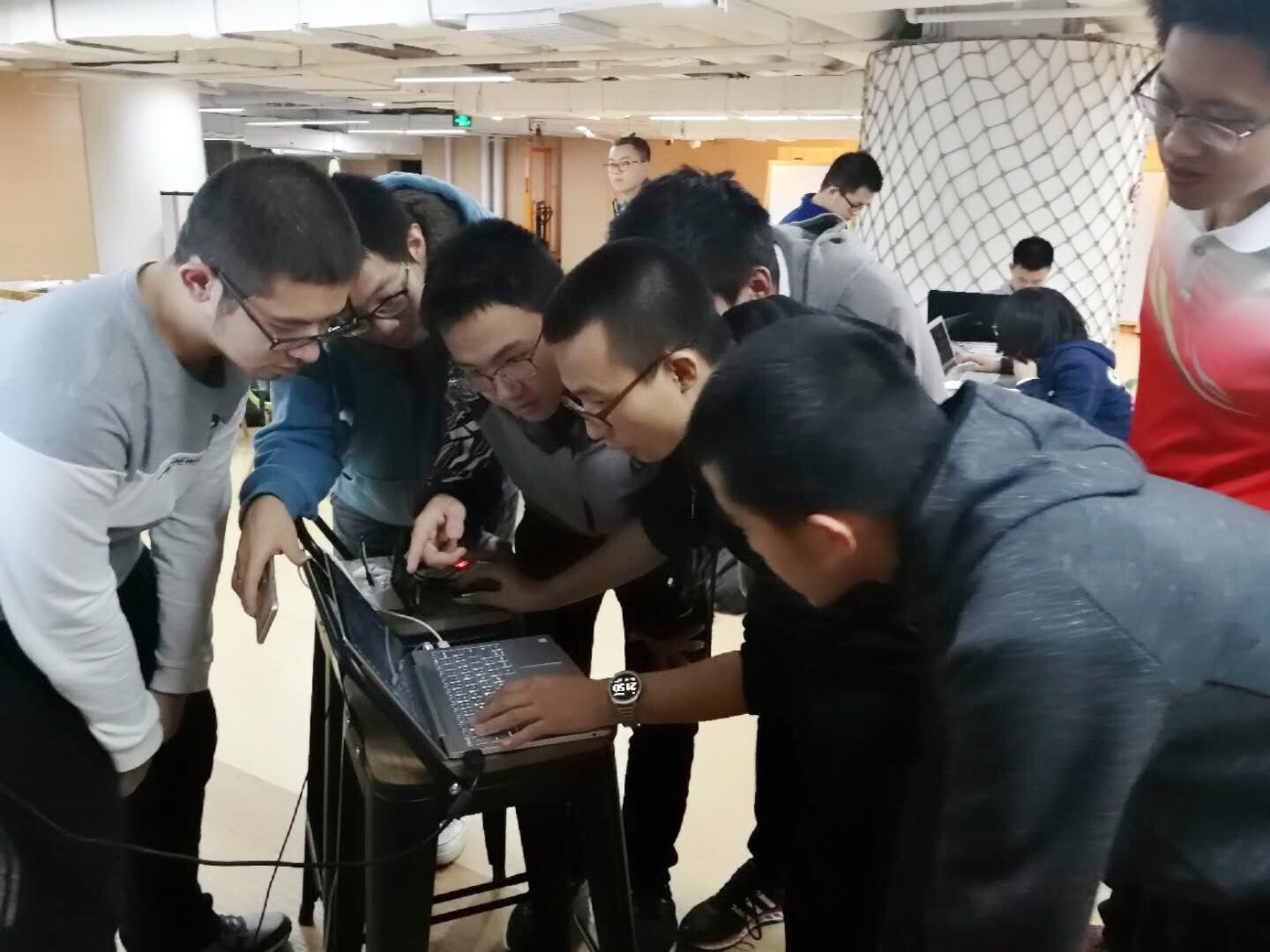 论坛dota2_dota全图游戏论坛_dota论坛app