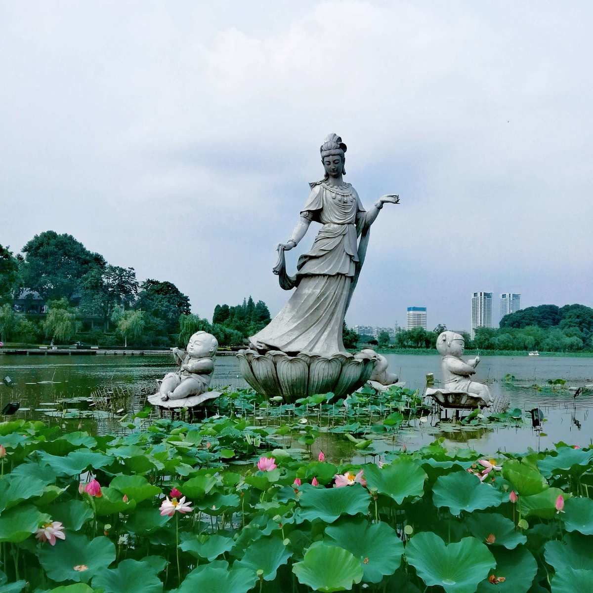 山西九女仙湖九仙女传说_七仙女下凡传说在新余代代相传_仙女节传说