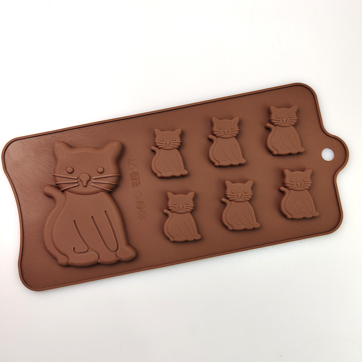 可爱小猫咪巧克力游戏，乐趣无穷
