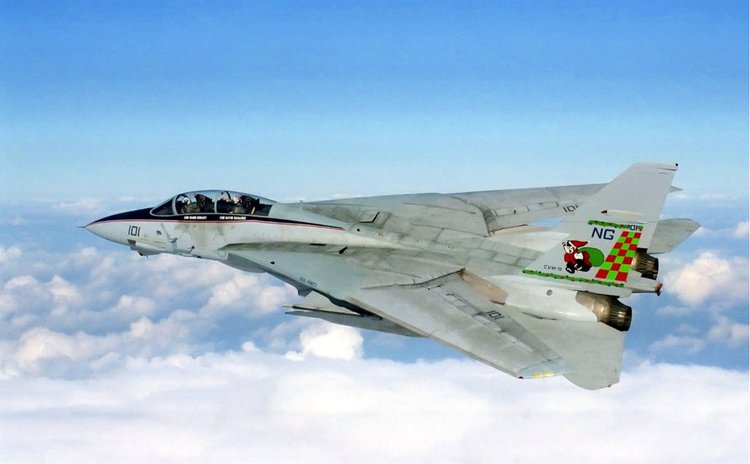 战机公司中文版下载_黑鹰战机和入侵者战机_战机公司