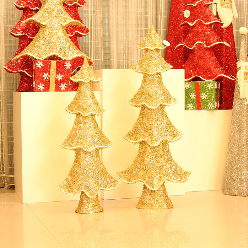 彩色圣诞树怎么画_圣诞树彩灯图片_五彩圣诞树