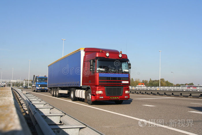 重型卡车模拟_卡车重型模拟驾驶_陕汽重型天然气卡车生产资质