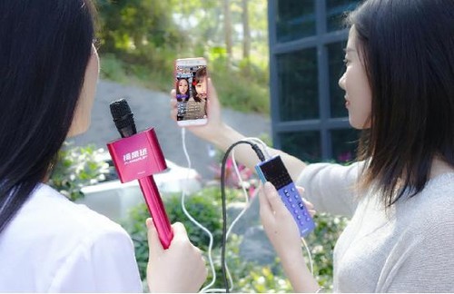 手机充电直播游戏有电流_手机充电的游戏_充电电流的软件