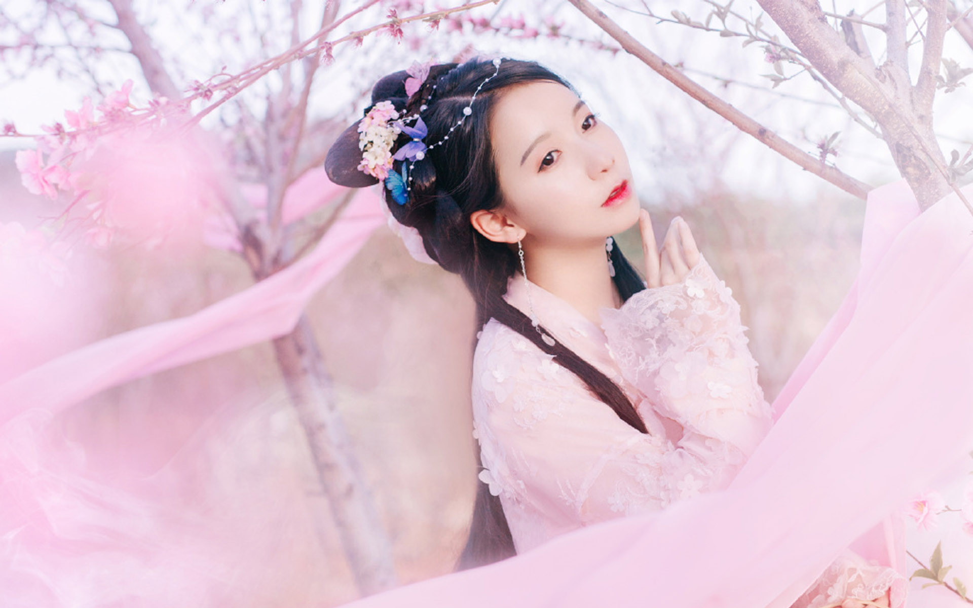 手机古装美女游戏壁纸高清_古装壁纸高清唯美_古装壁纸高清美女手机游戏图片