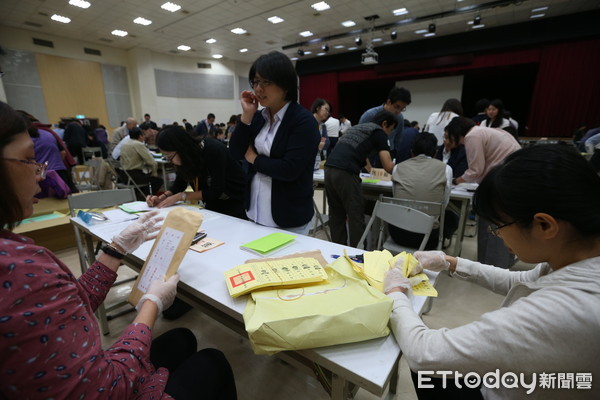 射击枪战游戏大全手游_射击游戏手机版大全_史上最惨射击游戏手机版