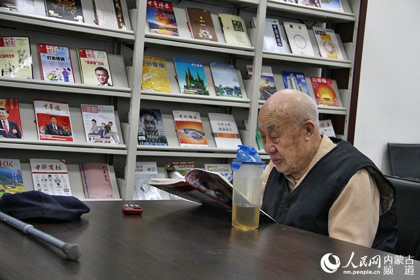 八云紫的奇妙图书馆：知识的传承与阅读的魅力