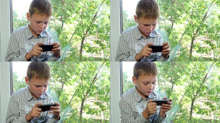 玩手机游戏孩子不听话_三岁孩子玩的手机游戏_玩手机游戏孩子怎么教育