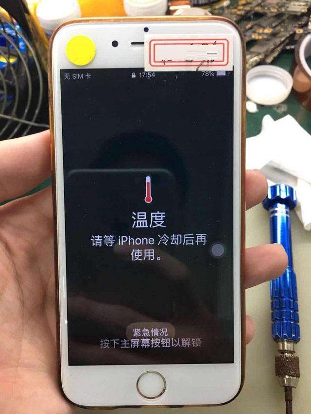 苹果死卡打手机游戏能玩吗_苹果12手机打游戏卡死_iphone打游戏死机