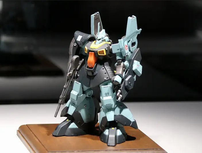 钢普拉：从登船板到艺术品，探索其独特魅力