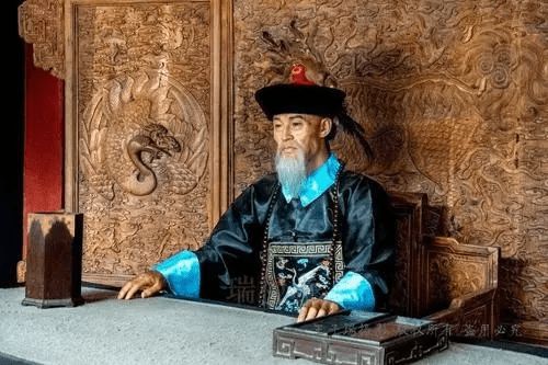 清代皇帝游戏手机-当清朝皇帝也能玩手机游戏？这款游戏让你亲历