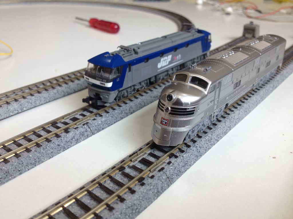 火车控制手机游戏叫什么_手机控制火车游戏_手机控制火车模型