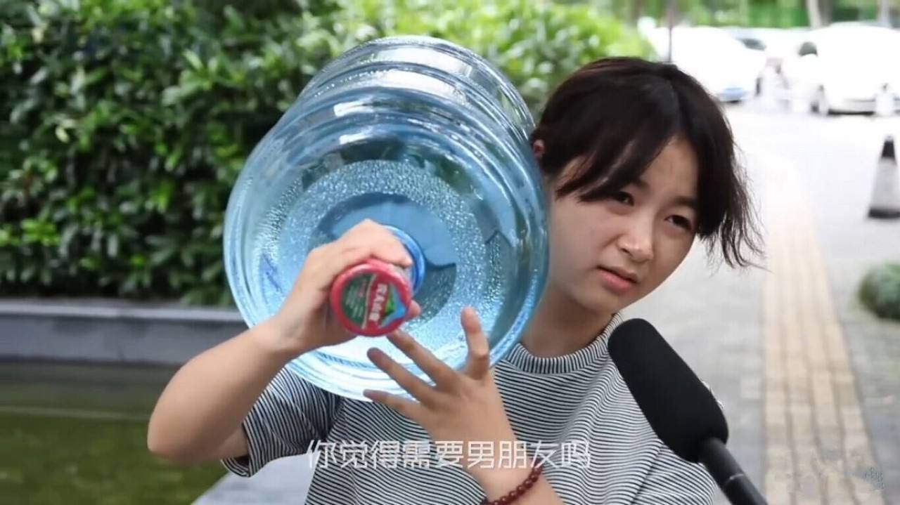 泡妞手机单机游戏-恋爱游戏新体验：校园恋爱剧情大揭秘