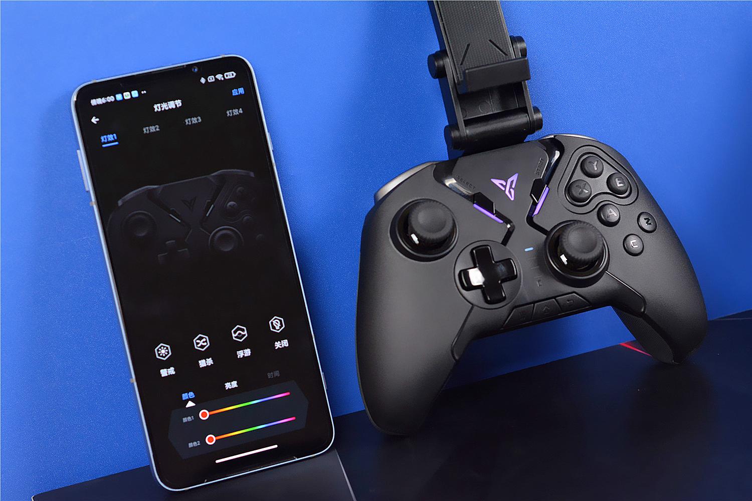 游戏选手手机上插的是什么-手机游戏新宠：触控式游戏手柄，提升