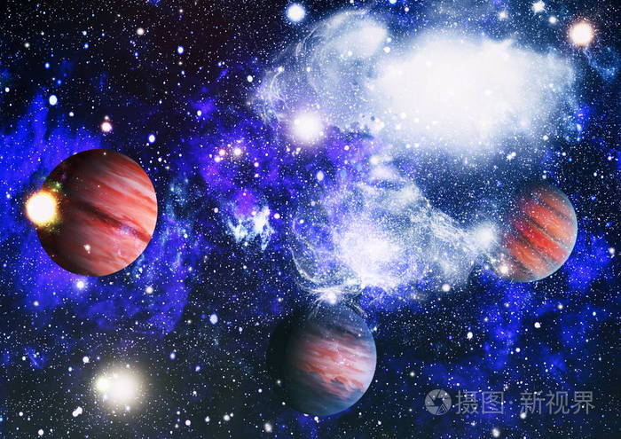 手机观察太空的游戏-手机玩家，你敢挑战外星生物吗？