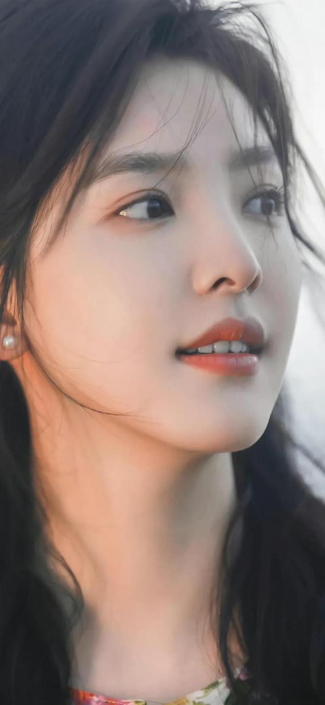 壁纸高清游戏美女_手机超清性感美女壁纸_手机壁纸超清游戏美女图片