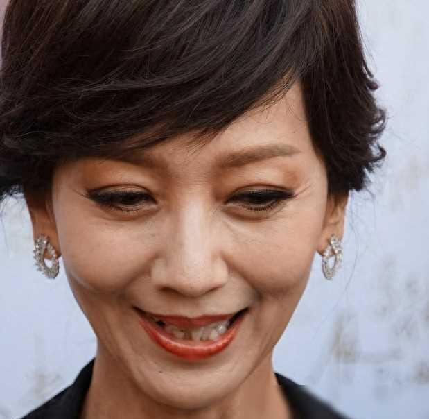 李玟国籍是美国还是香港_李玟国籍_李玟改回中国国籍