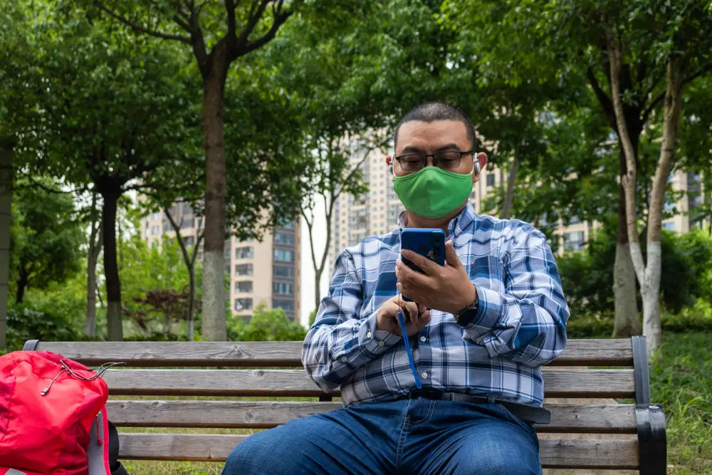 游戏手机玩_手机玩游戏运行慢怎么办_手机le运行游戏