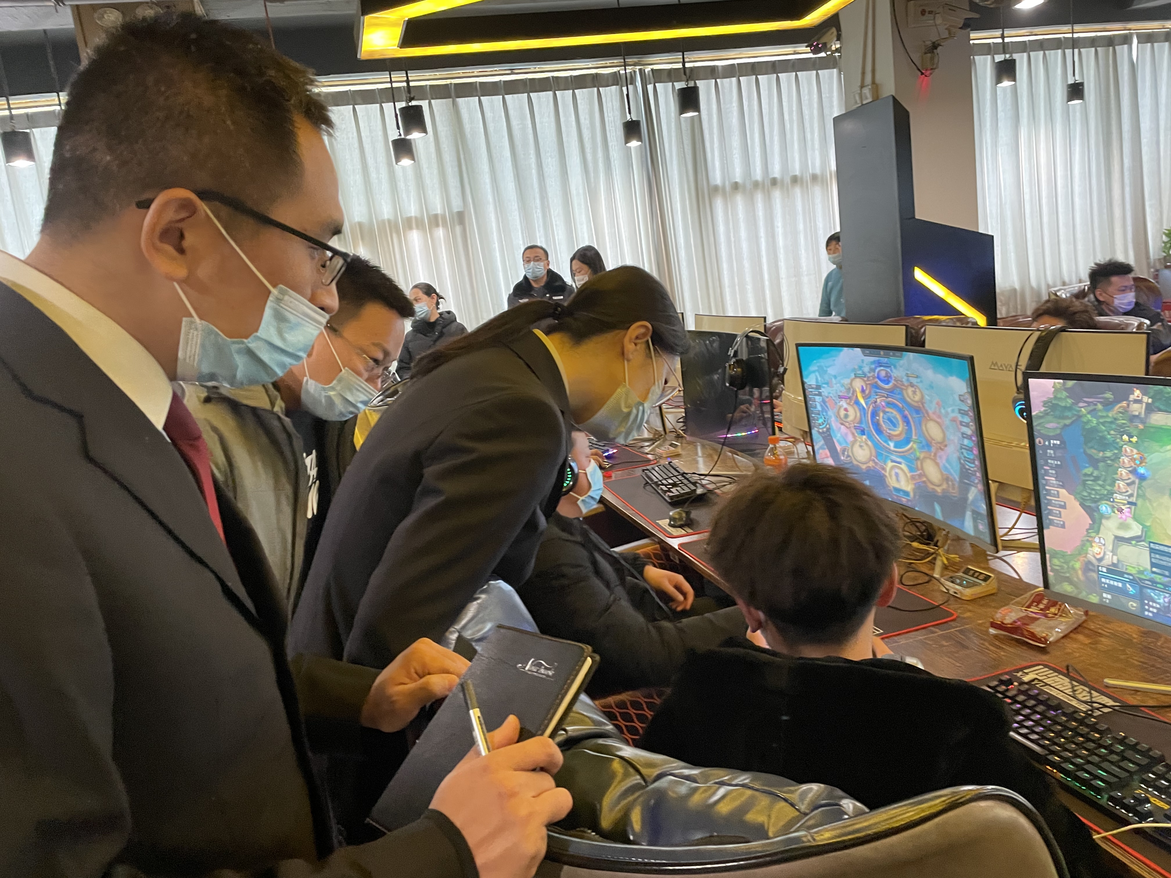 游戏沉迷容易手机吗_沉迷手机游戏危害_什么手机游戏容易沉迷游戏