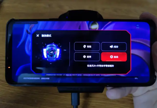 手机发热打游戏降帧怎么办-手游玩家必知：手机发热降帧的原因及