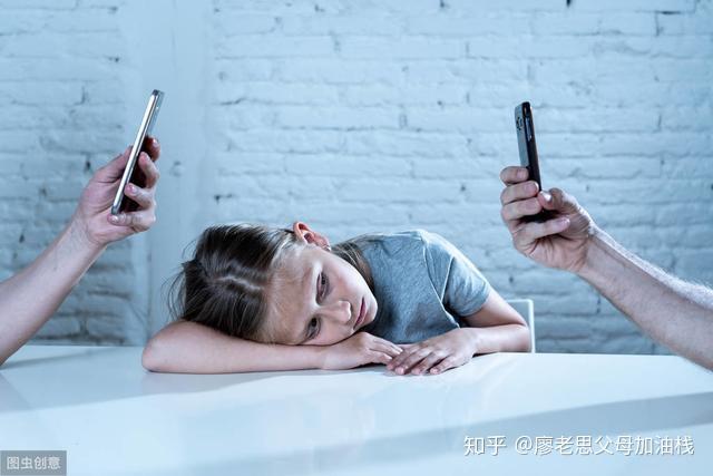 管玩手机好游戏孩子玩吗_孩子玩手机游戏的好处_如何管好孩子玩手机游戏