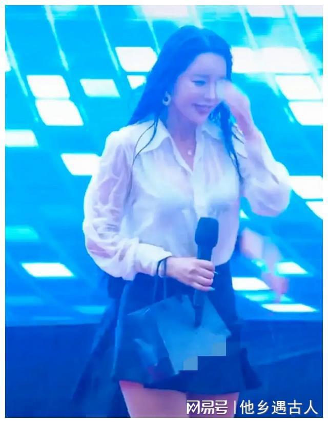 激情燃烧的夜晚，超昂大战展现不屈不挠精神，引爆全场