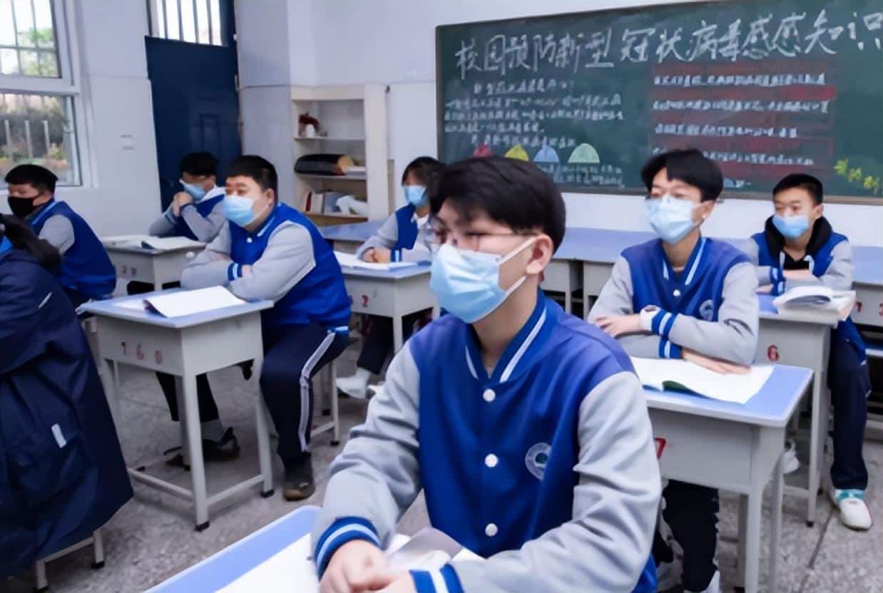 深圳2023年中考-深圳 2023 年中考：青春的大考验，家