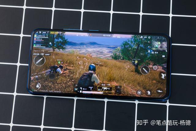 手机 游戏手机 vivo-vivo 游戏手机：清晰流畅屏幕与