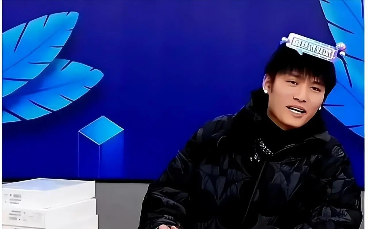 超级小桀的日常-超级小桀的一天：充满惊喜与欢笑的故事